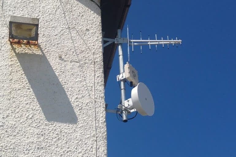 rural broadband signal